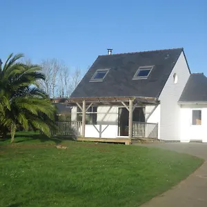 Le Petit Coin De Paradis Hébergement de vacances Roscanvel