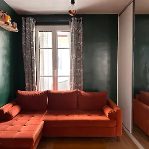 Art House Bastille 2 Bed W Balcony, 11eme Super Trendy Neighbourhood Appartement Paris